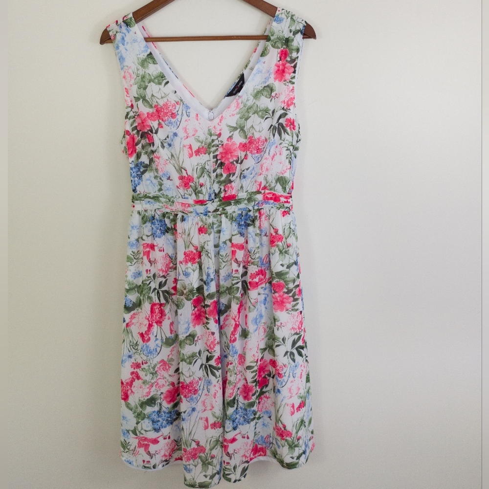Stork & Babe Floral Dress Size XL